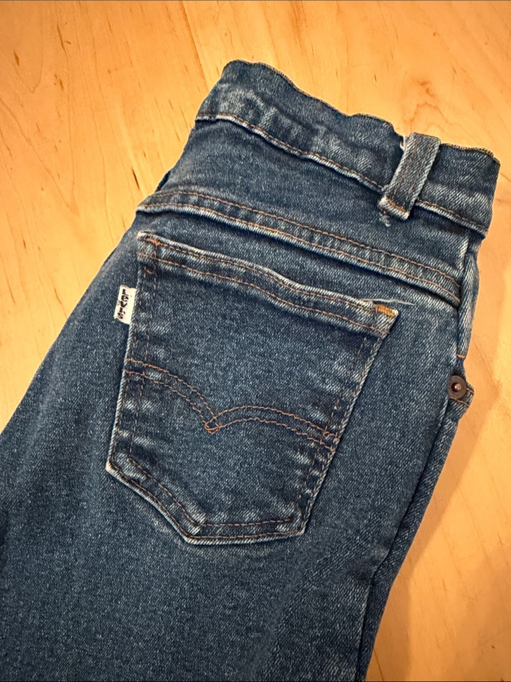 VTG Levi's White tab Women's Dark Blue High-Rise Denim Jeans
